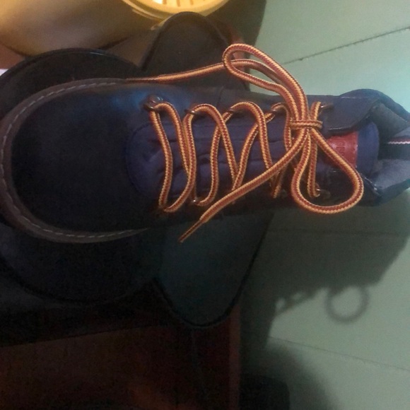 Navy blue Tommy Hillfiger boys size 1 - Picture 2 of 4